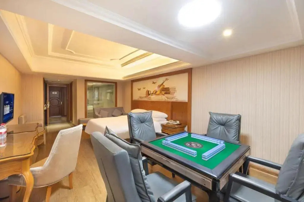 Photo - Vienna International Hotel Shenzhen Caopu Jindaotian