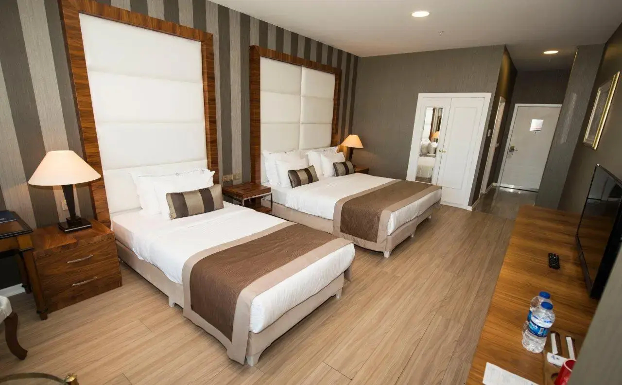 Photo - Crowne Plaza Istanbul - West