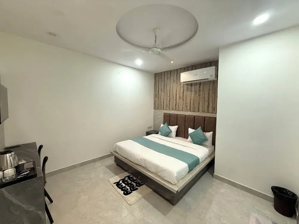 Foto - The Grand Luxury Stay Hotel