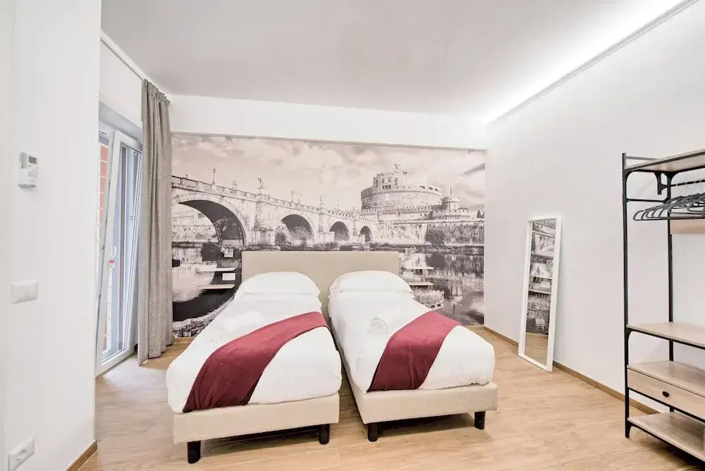 Photo - Caesar's quarters - private rooms in Rome