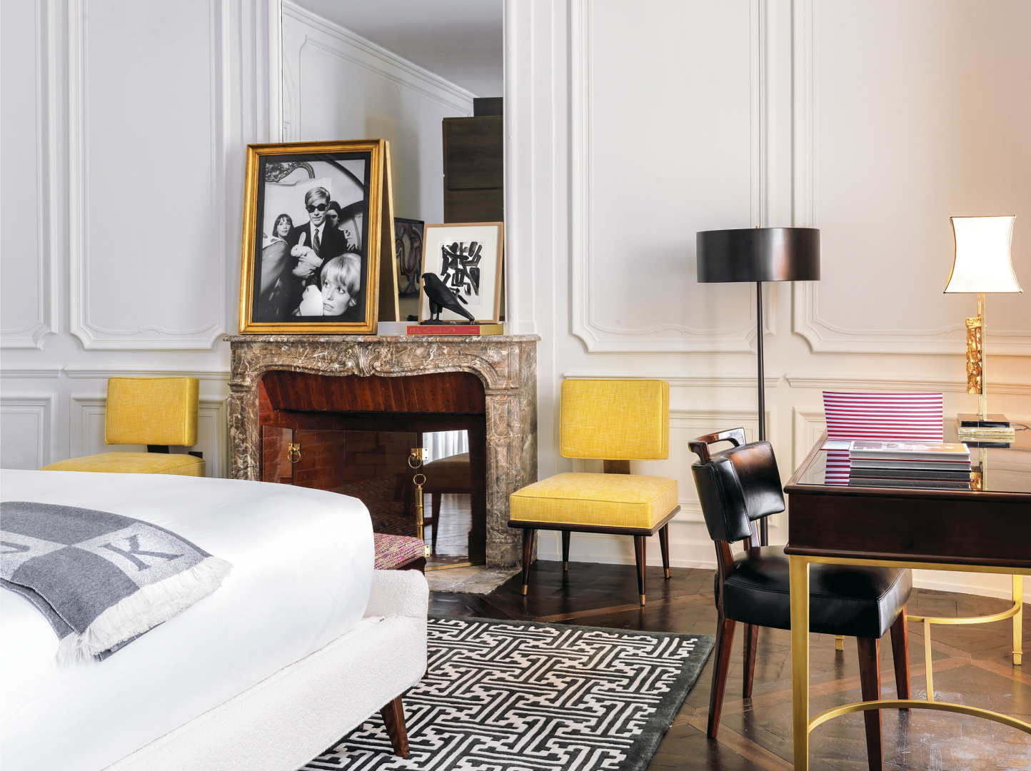 Photo - J.K. Place Paris
