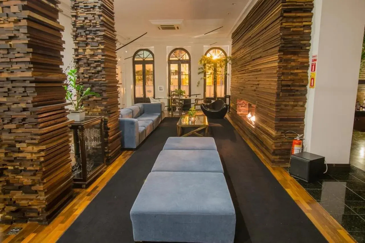 Photo - Johnscher by SJ - San Juan Curitiba