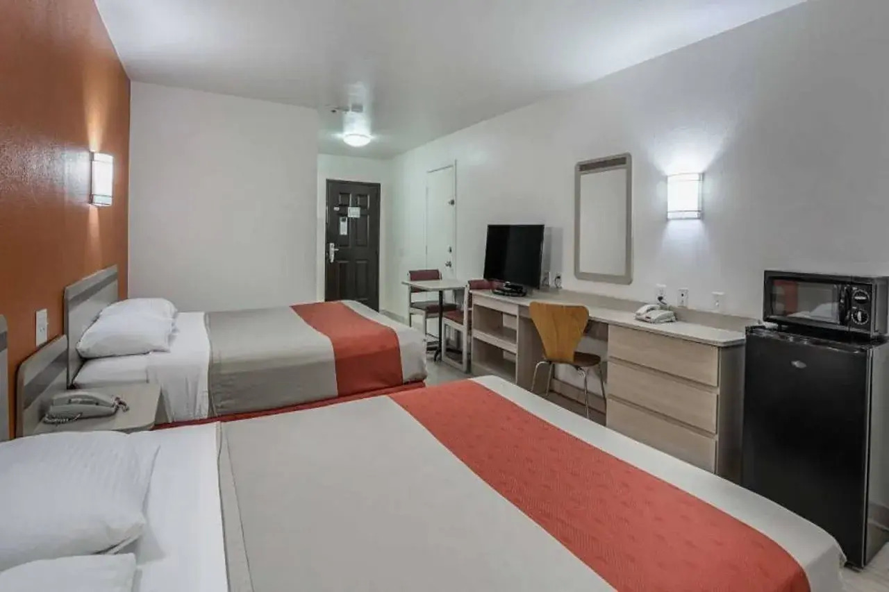 Photo - Motel 6-Pasadena, TX