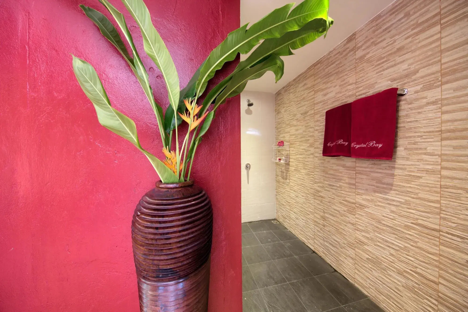 Photo - Crystal Bay Yacht Club Beach Resort