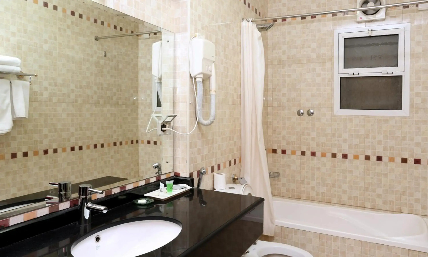 Photo - Al Maha Int Hotel Oman