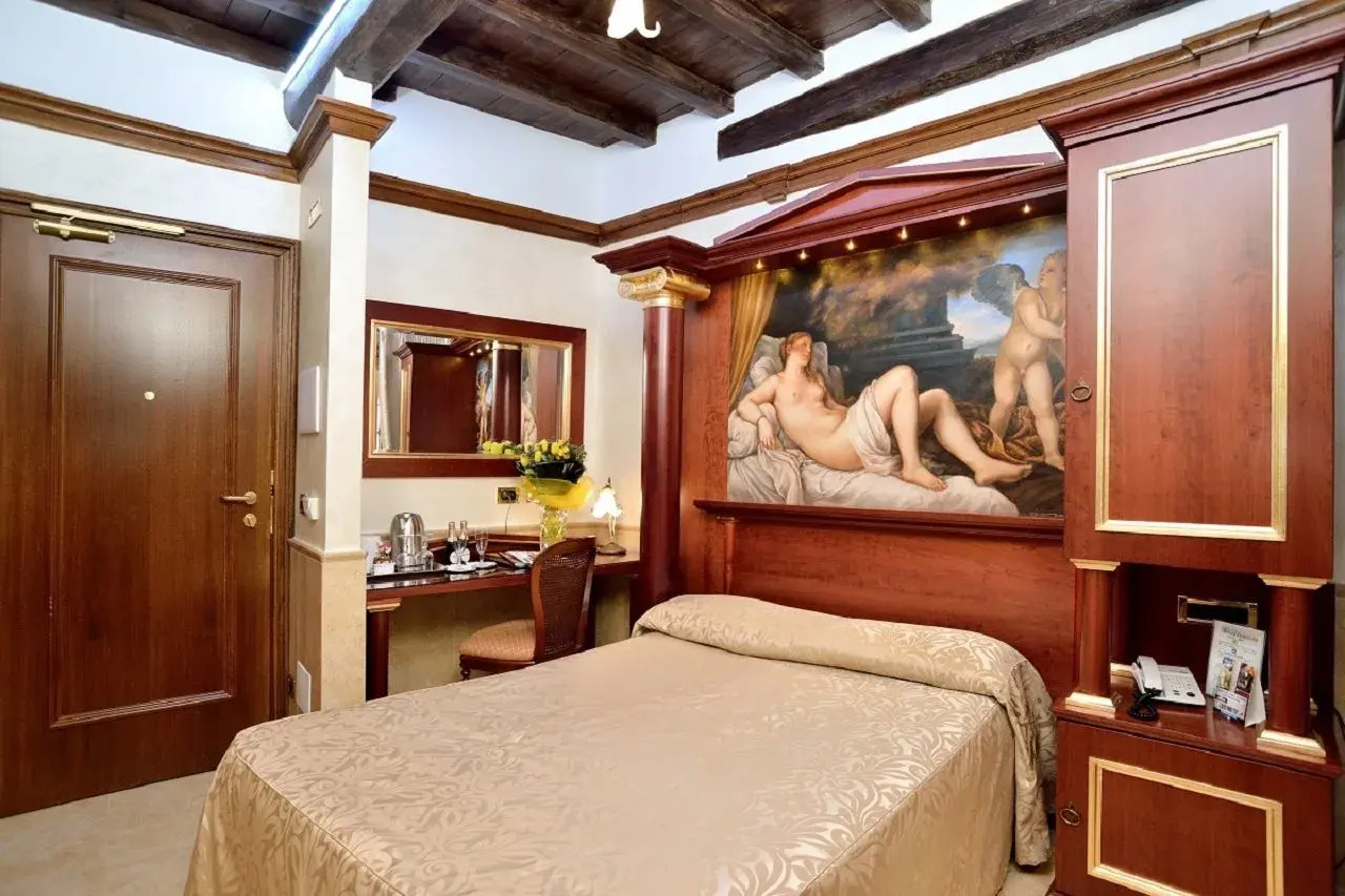 Photo - Antico Albergo del Sole al Pantheon