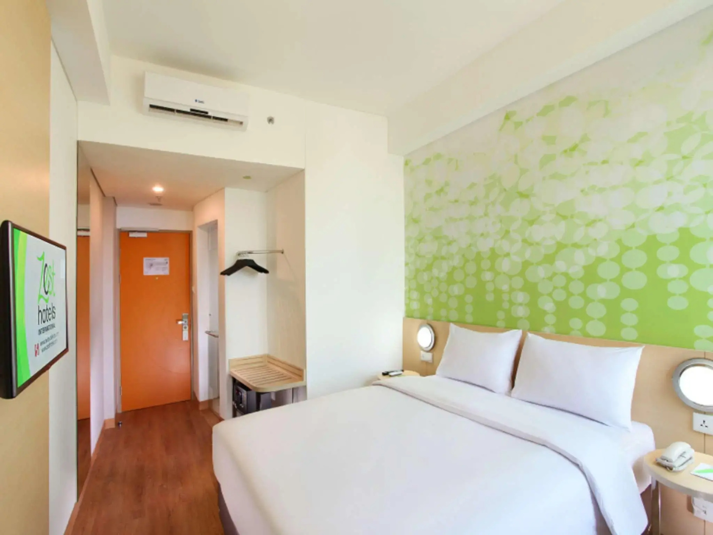 Foto - Zest Airport Jakarta by Swiss-Belhotel International
