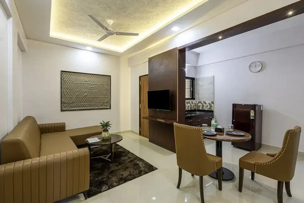 Foto - StayBird - Divine Suites, Business Hotel, Kharadi