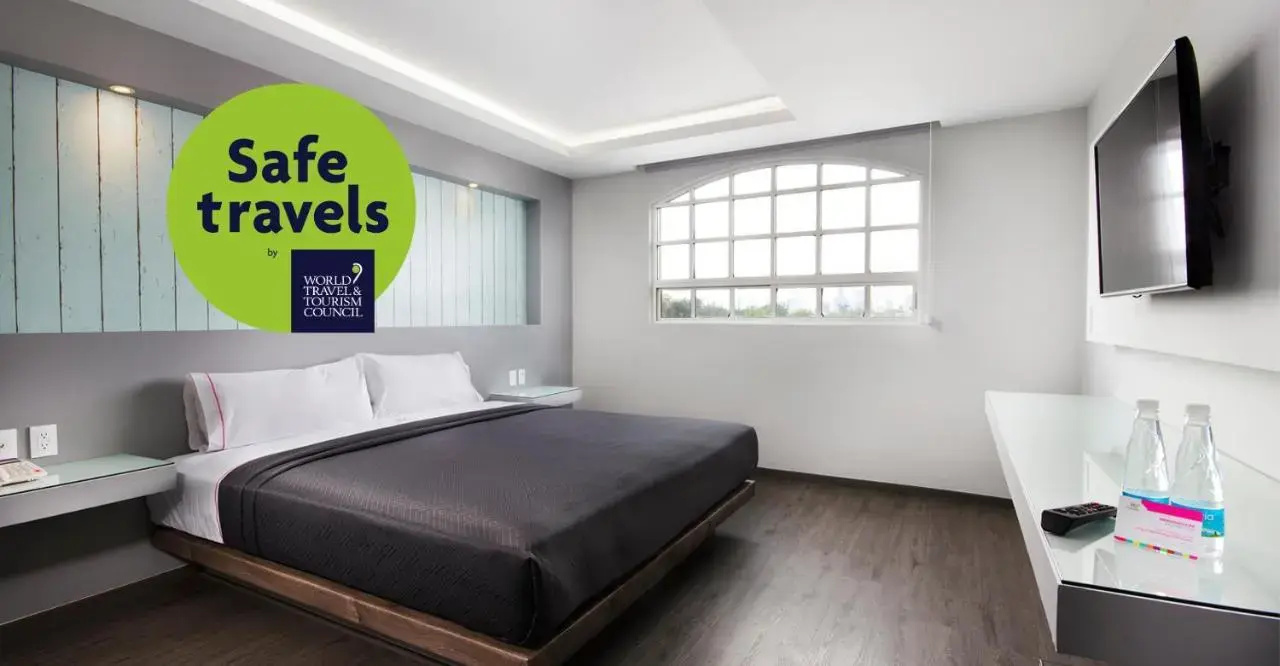Photo - Hotel MX congreso CDMX, Trademark Collection by Wyndham