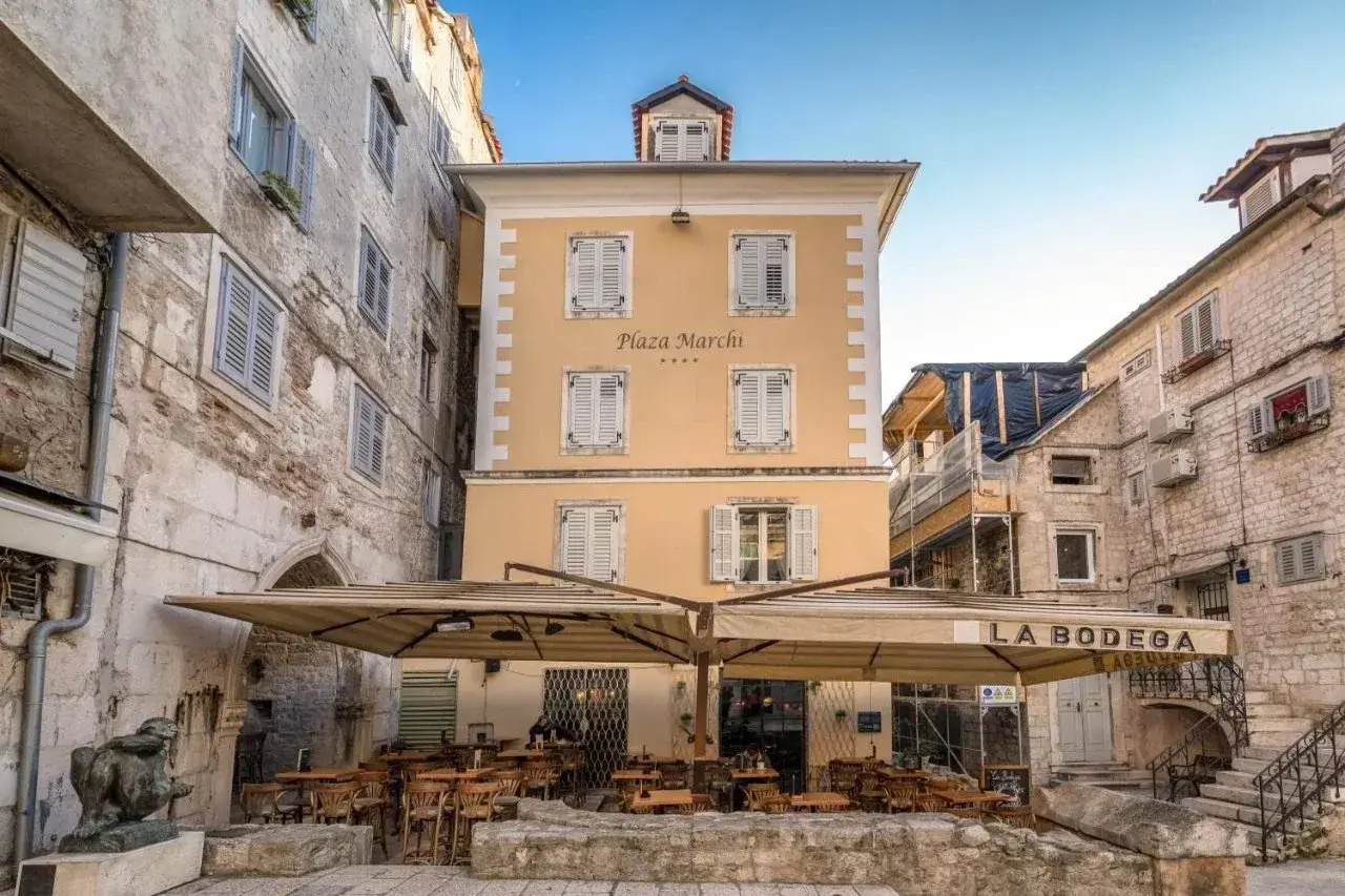 Photo - Plaza Marchi Old Town - MAG Quaint & Elegant Boutique Hotels