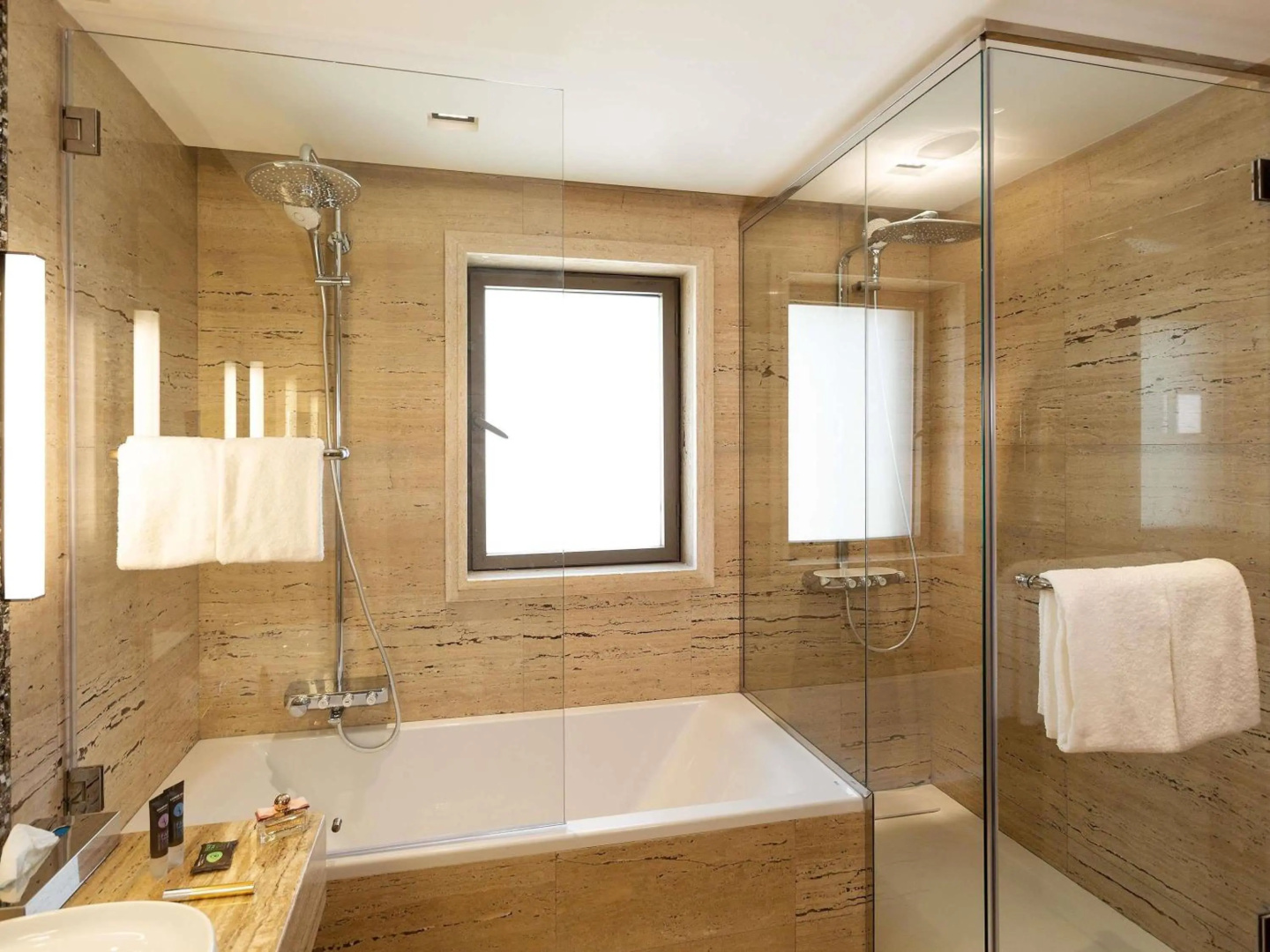 Photo - Novotel Tunis Lac