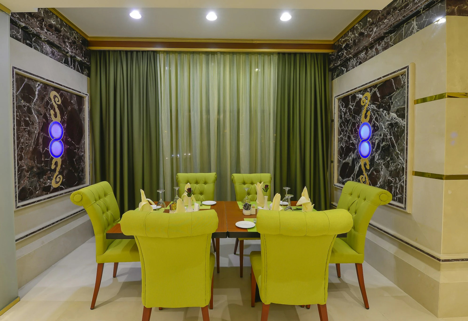 Foto - Crown Town Hotel