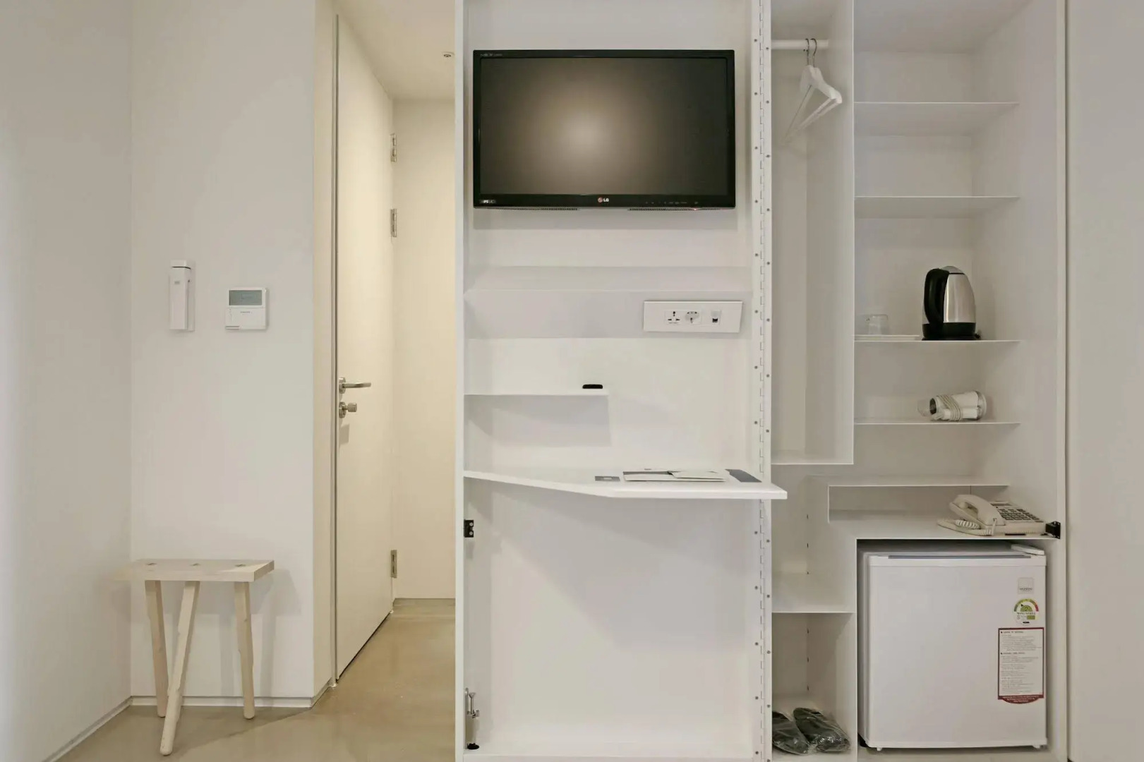 Photo - Small House Big Door Myeongdong