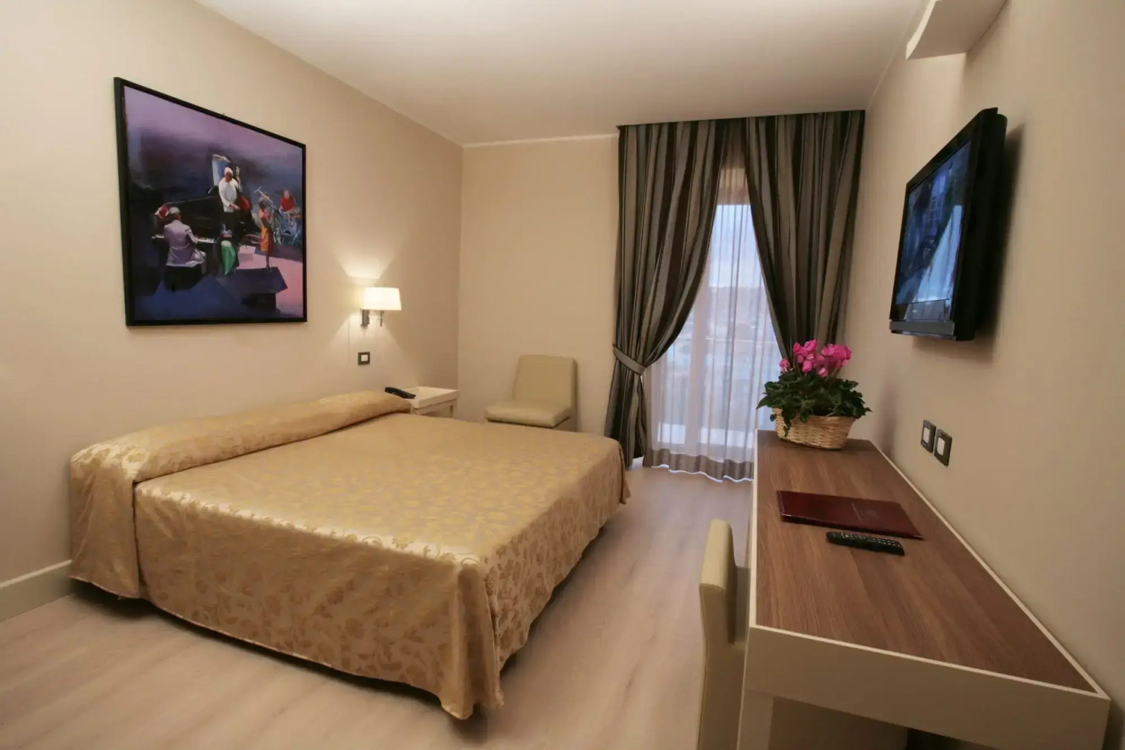 Foto - Mirasole International Hotel