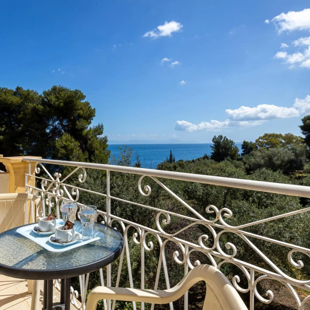 Photo - Alexandros Studios And Apartments