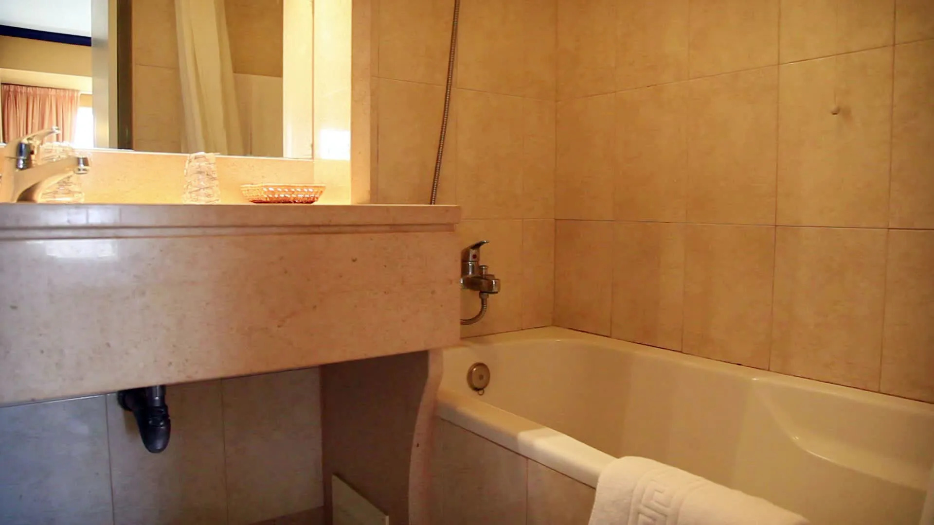 Photo - Hotel Atismar