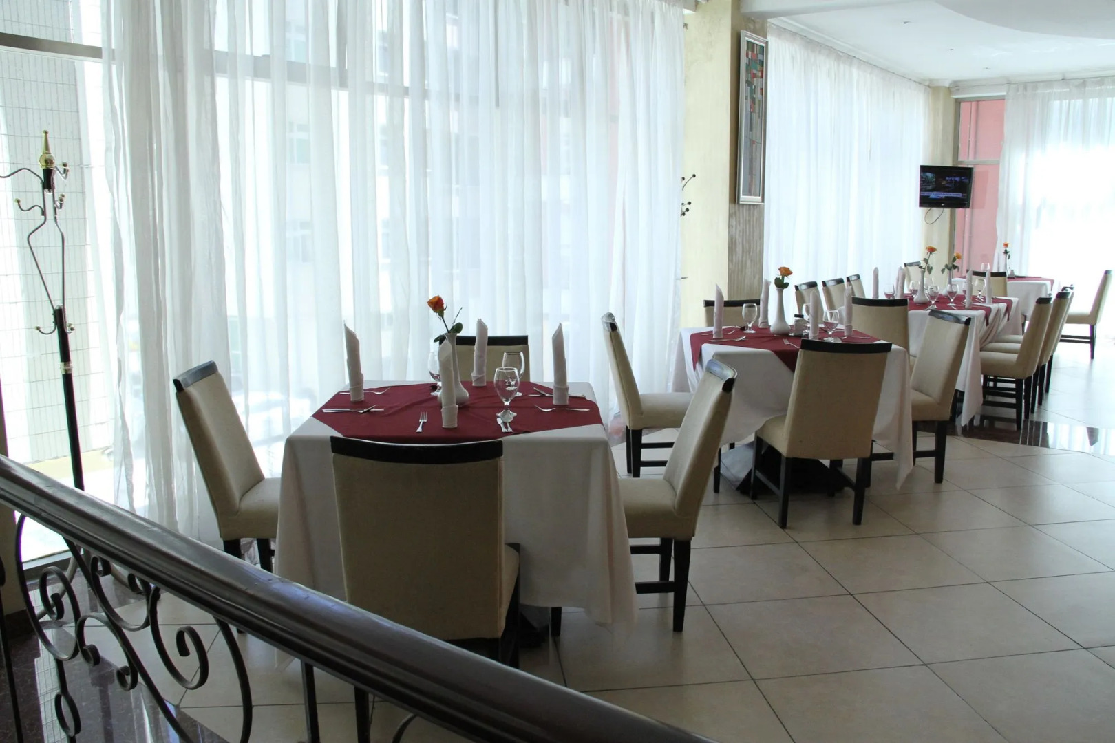 Foto - Ambassador Hotel