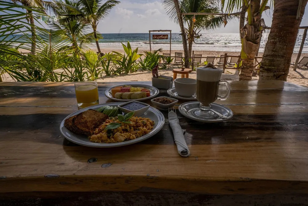 Photo - Los Arrecifes