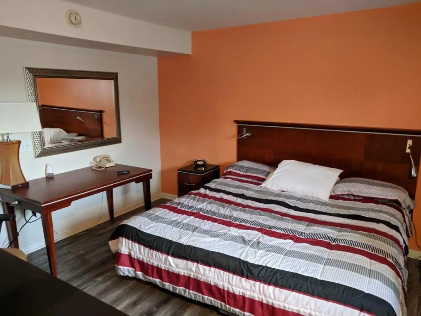 Foto - Skylark Motel