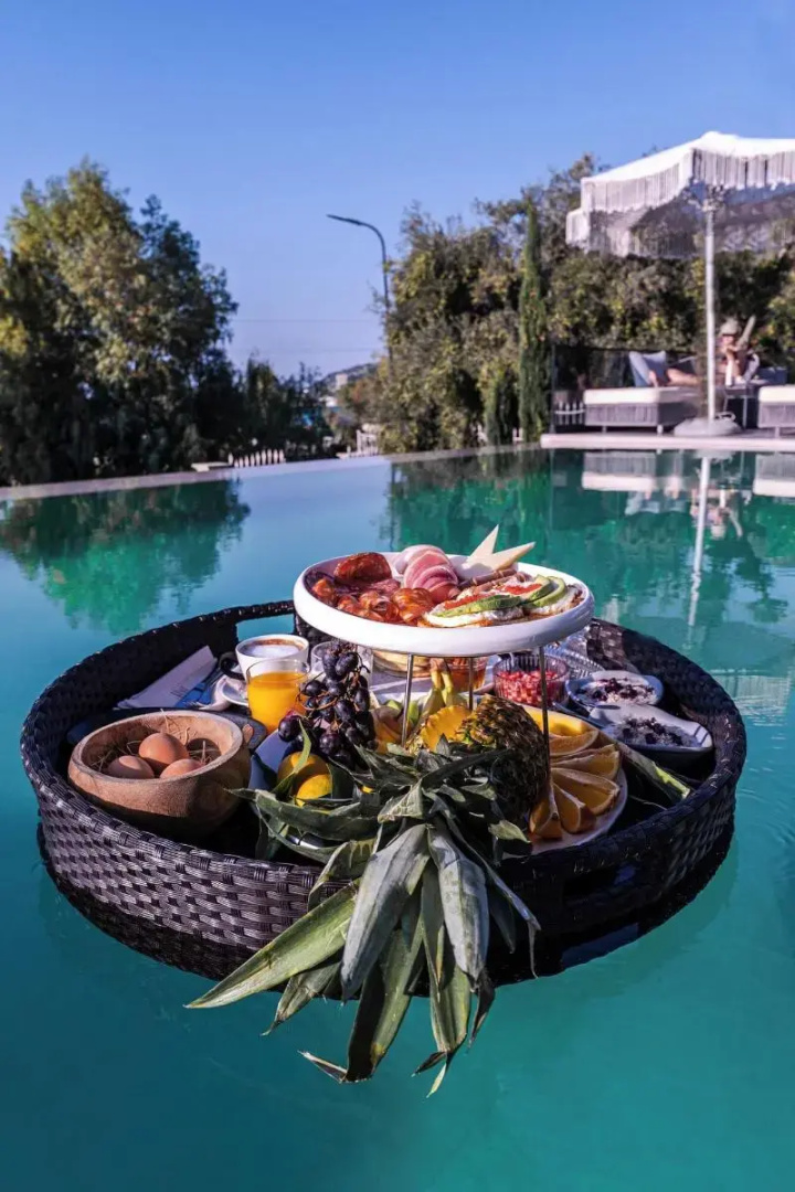Photo - Mazarine Hotel