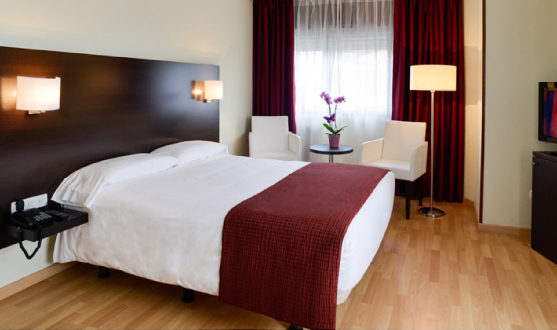 Photo - Hotel Santiago Apóstol