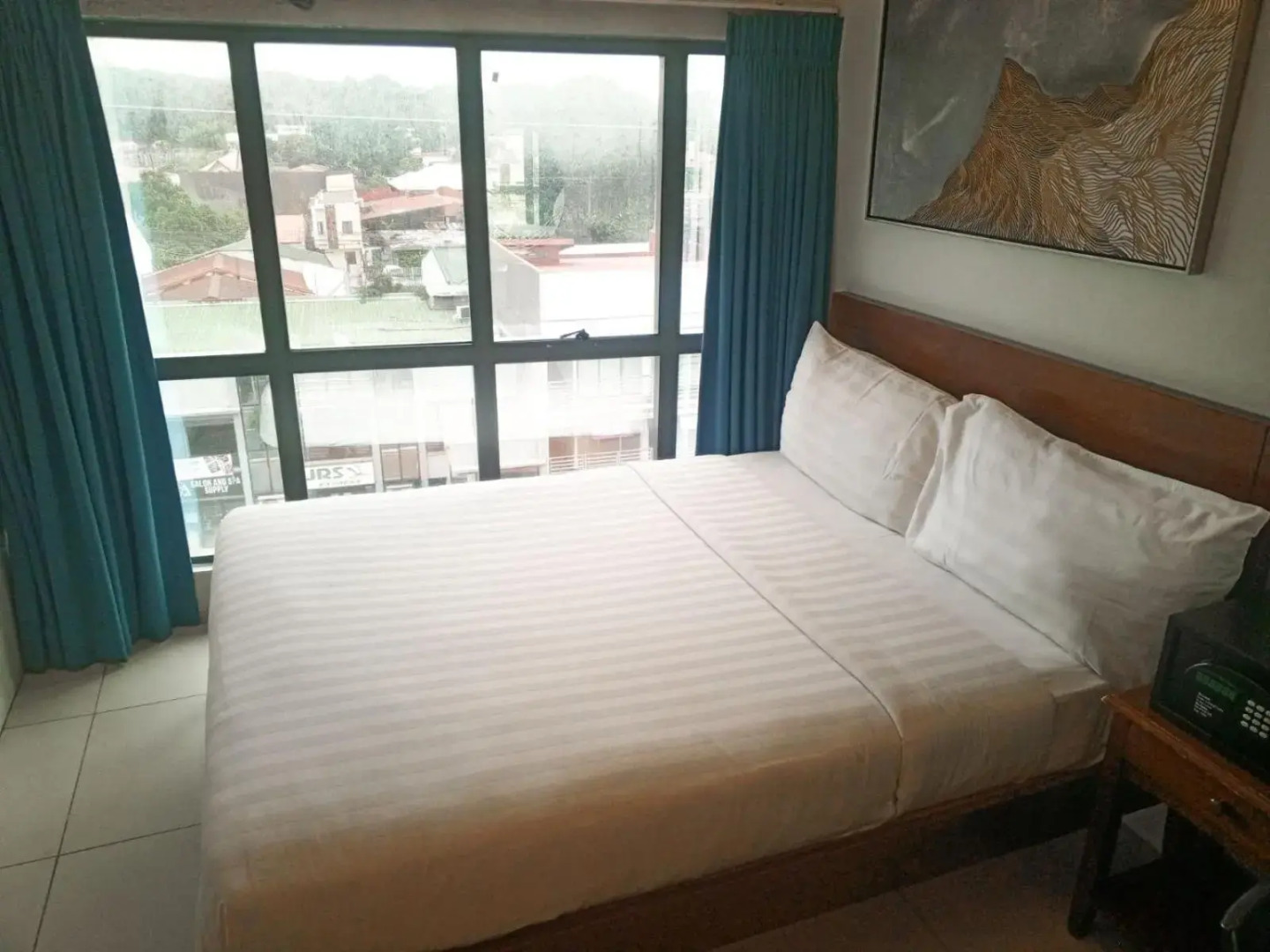 Photo - Pacific Park Hotel