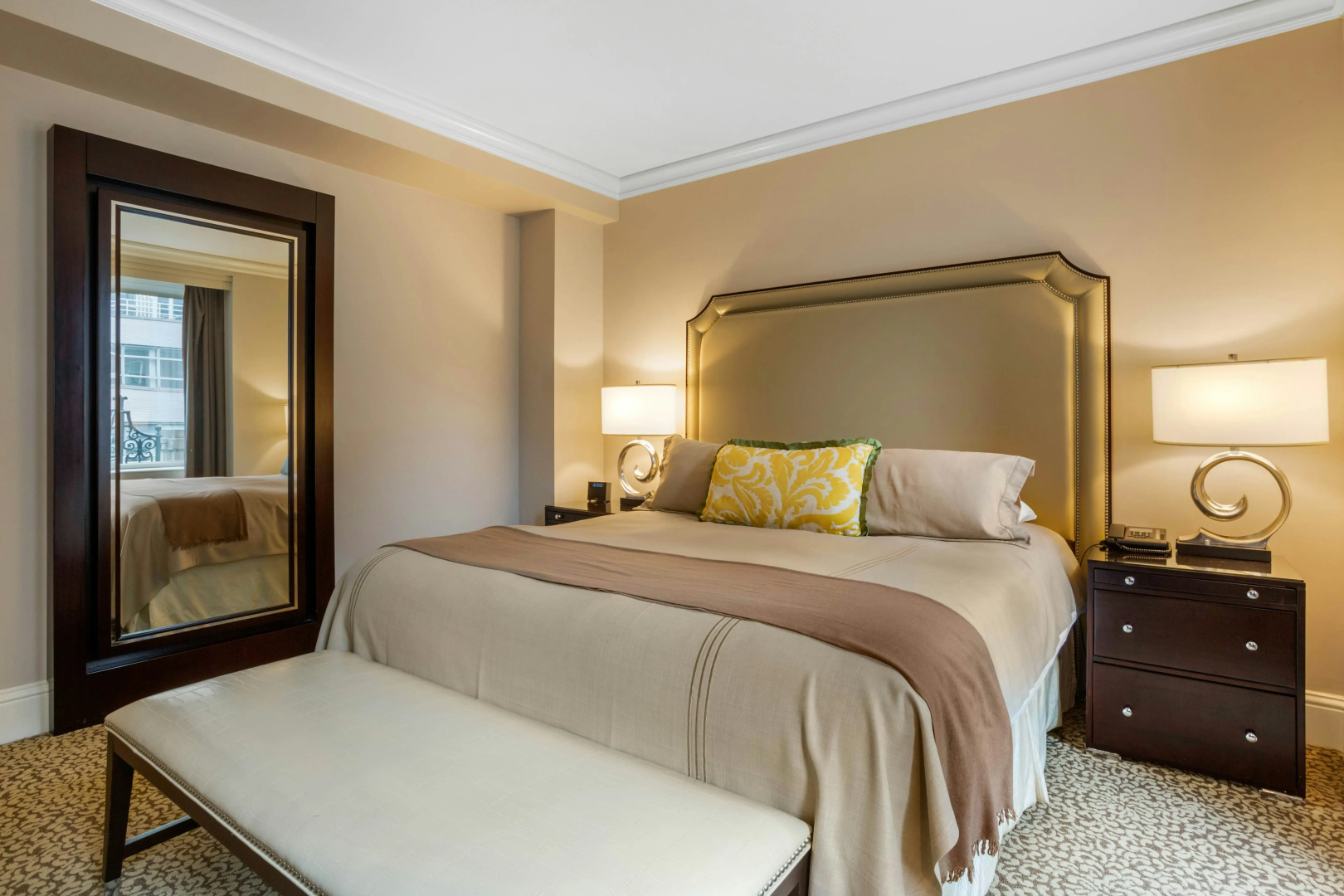 Photo - Omni Berkshire Place