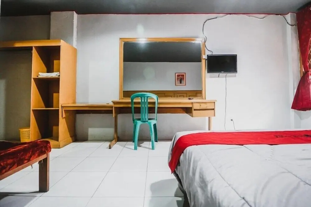 Foto - RedDoorz Plus near RSCM Jakarta
