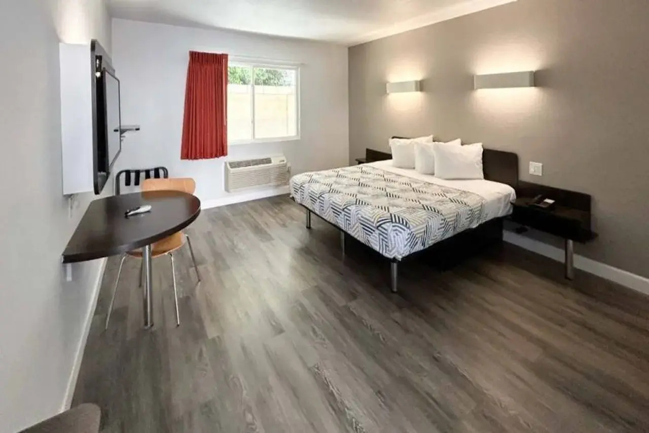 Foto - Motel 6-Anaheim, CA