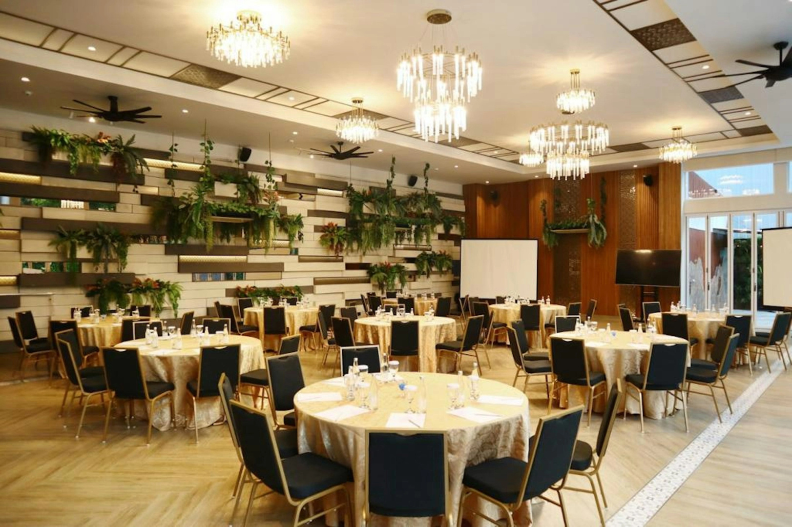 Foto - Oakwood Suites Kuningan Jakarta