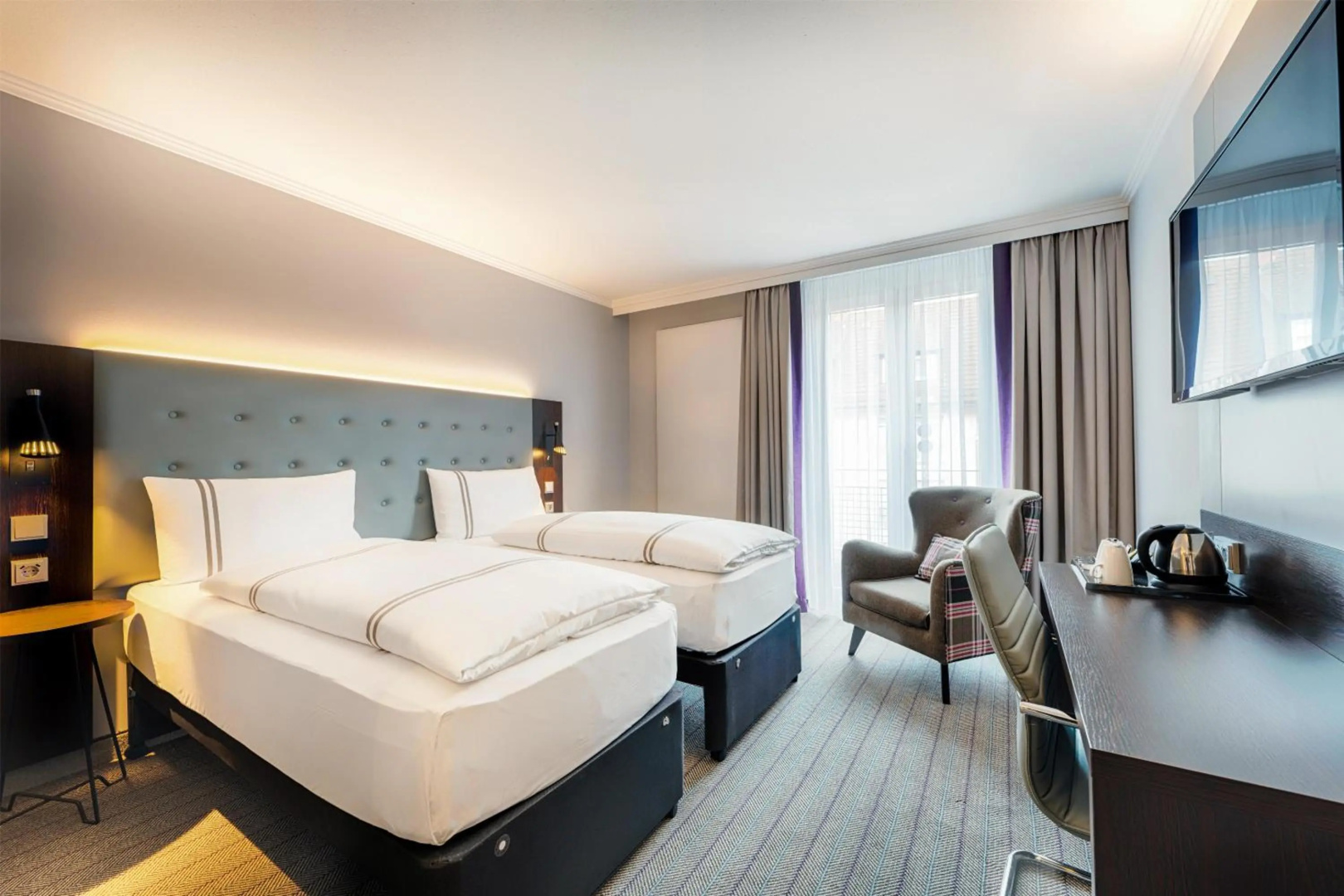 Foto - Premier Inn Stuttgart Bad Cannstatt Hotel