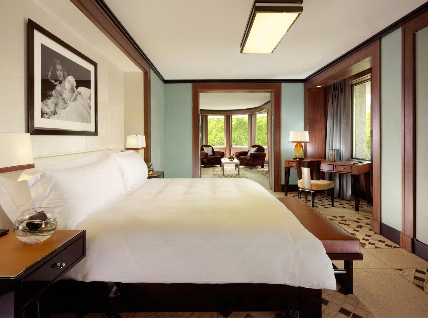 Photo - 45 Park Lane - Dorchester Collection