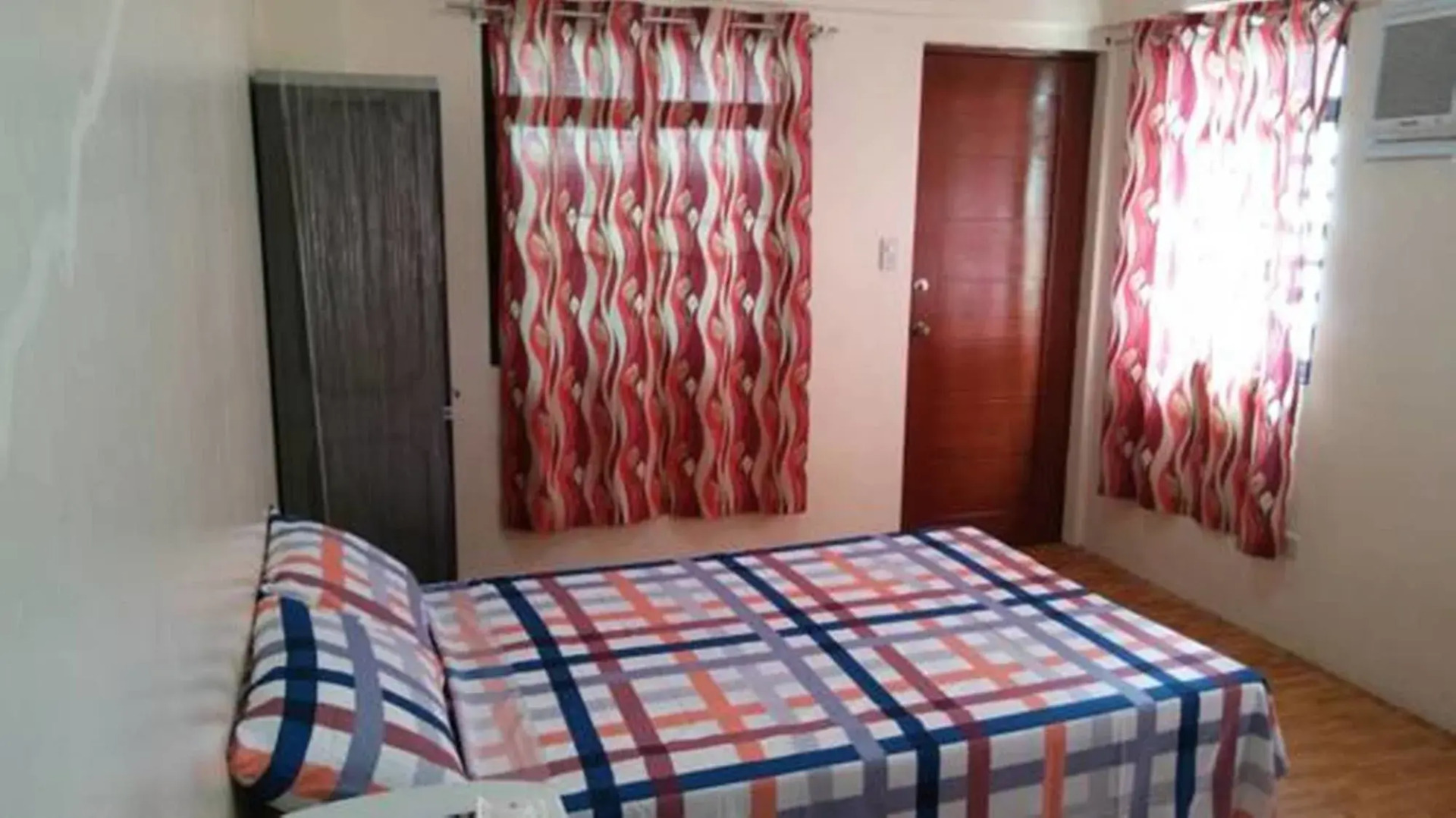 Photo - Budget Studio Unit in Makati