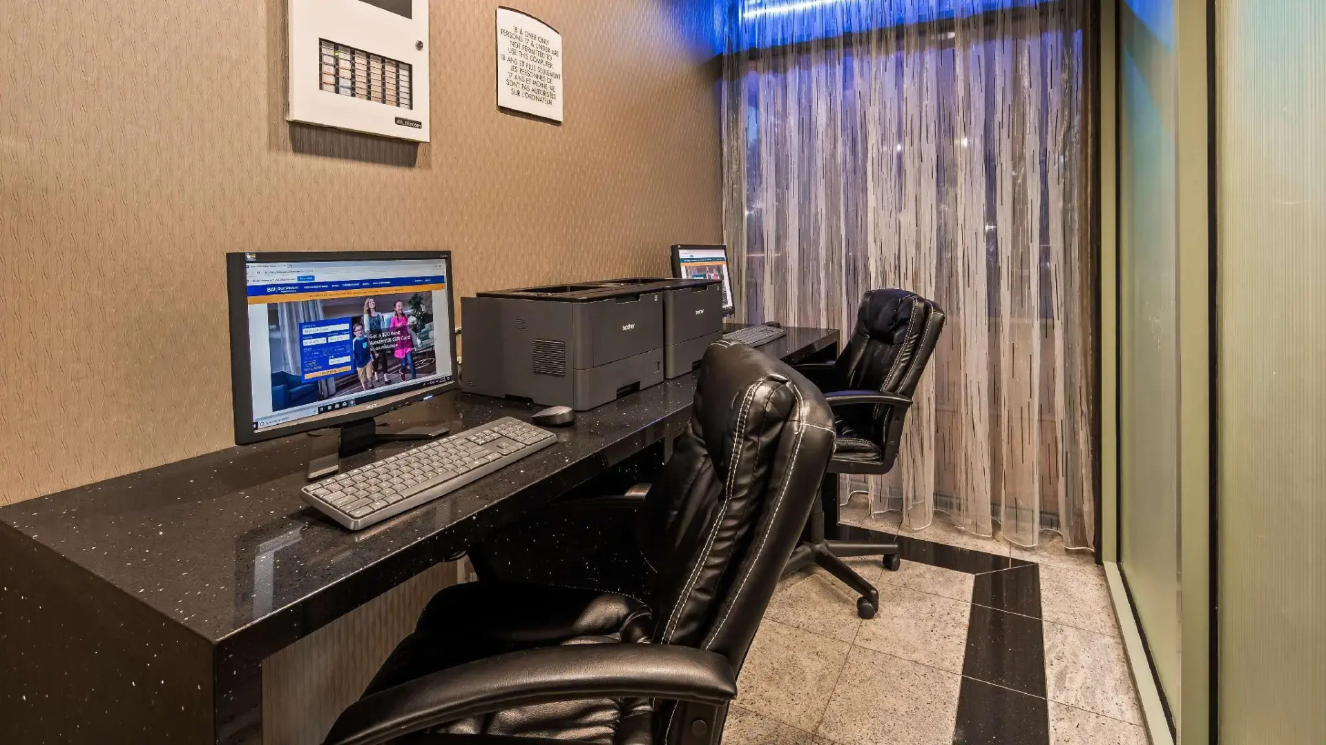 Photo - Best Western Plus Travel Hotel Toronto Airport