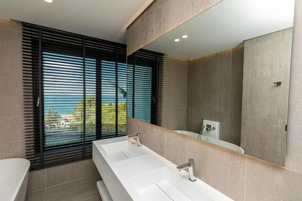 Photo - Mazarine Hotel