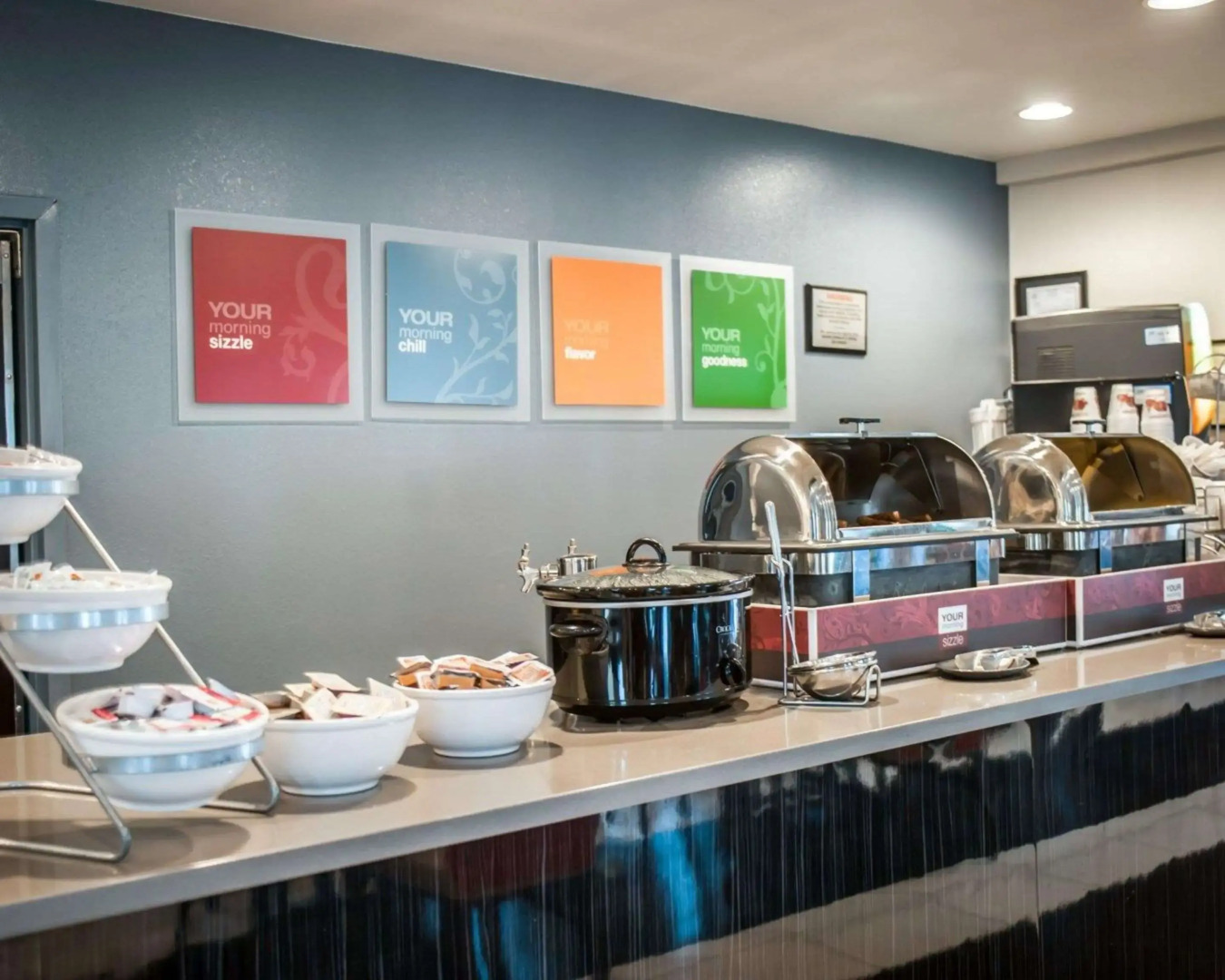 Photo - Comfort Suites Nashville Airport - BNA