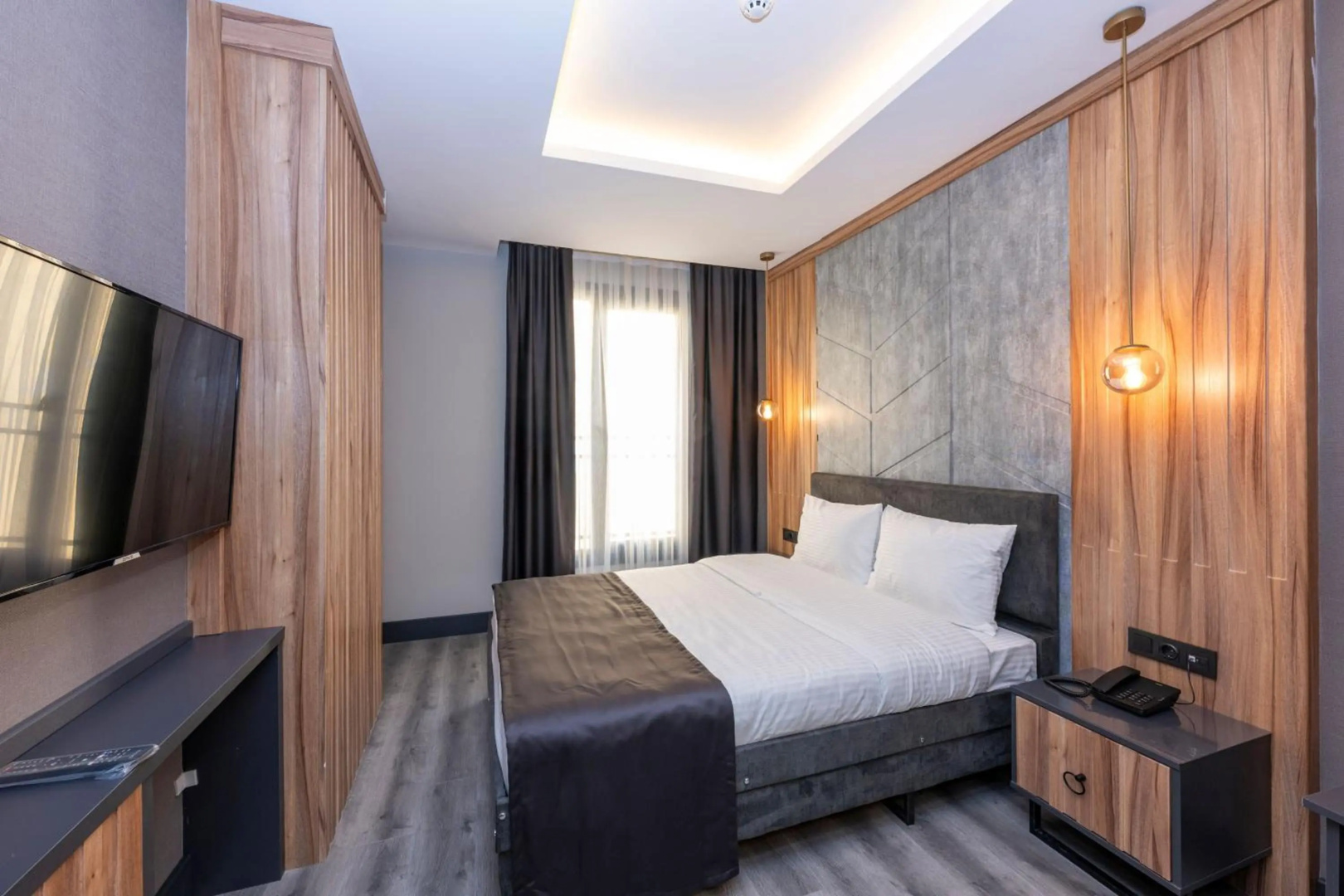 Photo - The Nirvanas Hotel