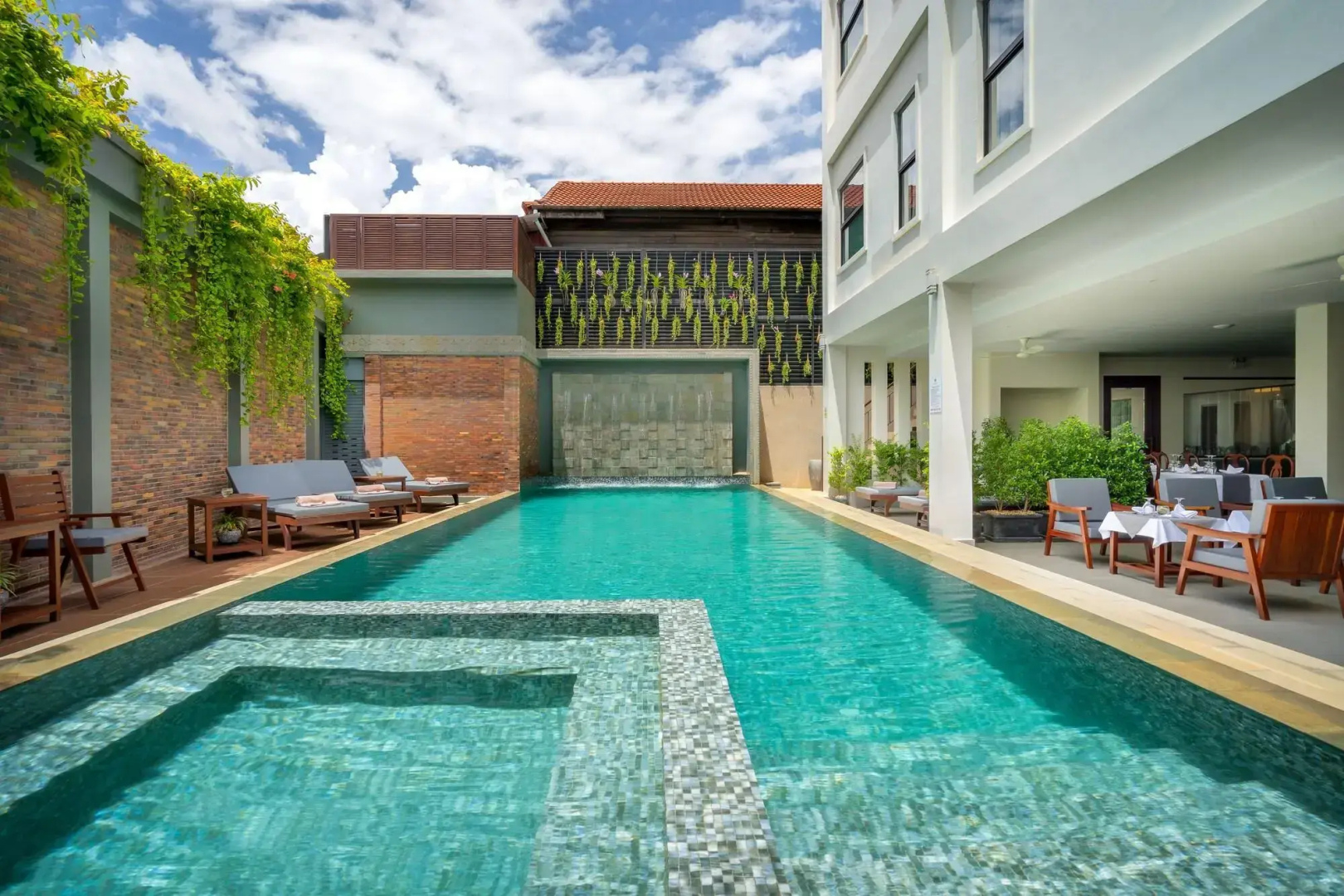 Photo - Mony Reach Angkor Hotel