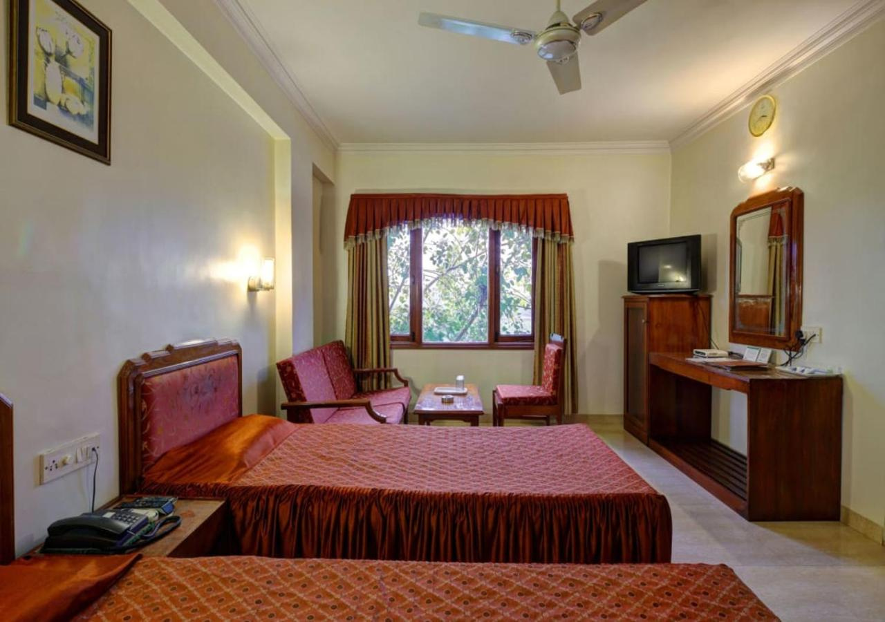 Foto - Hotel Apex Surat