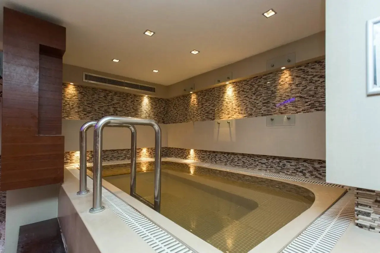 Photo - Elegance Hotels International