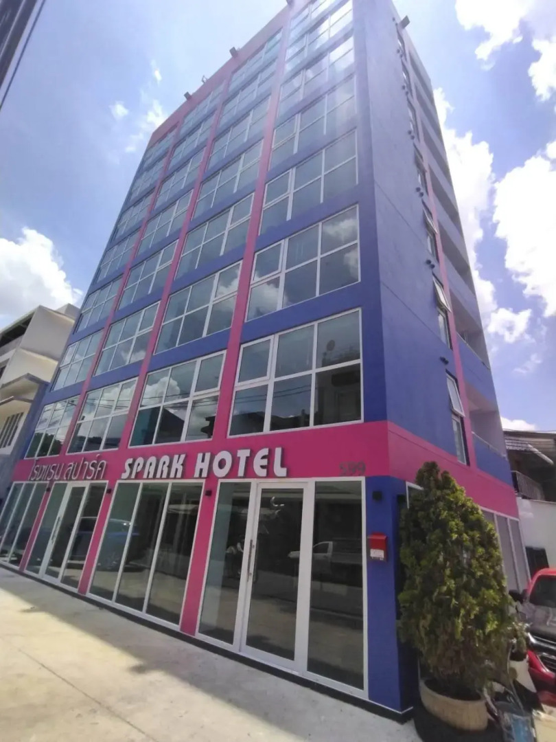 Foto - Spark Hotel - MRT Queen Sirikit - SHA Extra Plus Certified