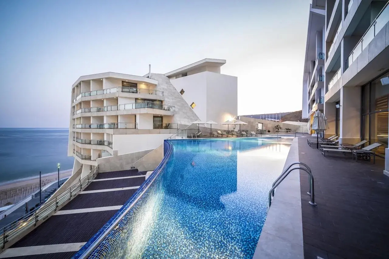 Photo - Sesimbra Oceanfront Hotel