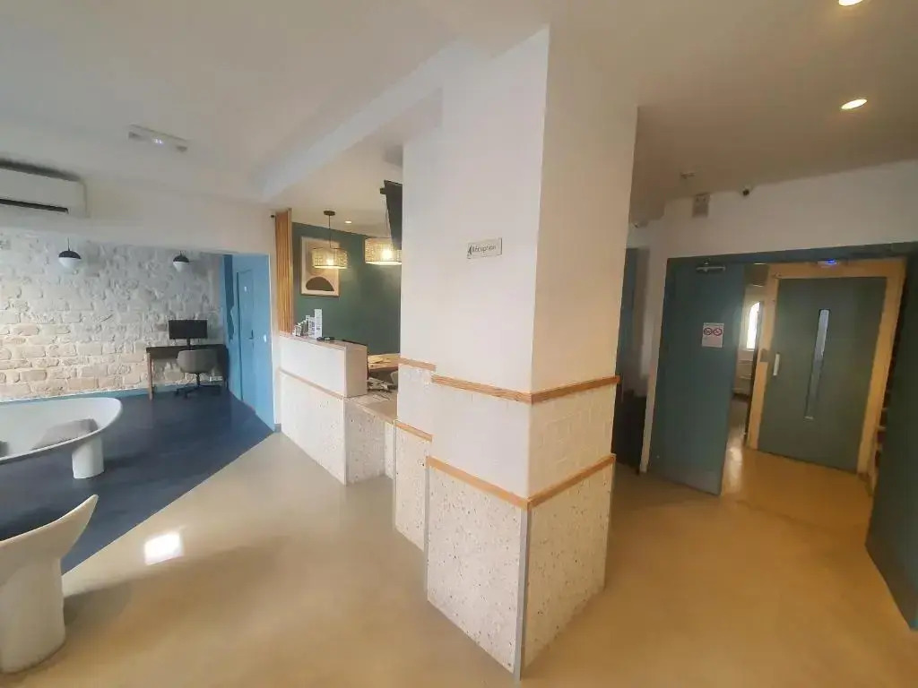 Foto - Hipotel Paris Père-Lachaise République