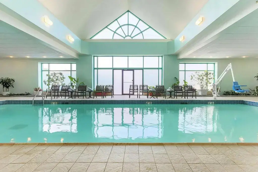 Foto - Embassy Suites by Hilton Chicago Lombard