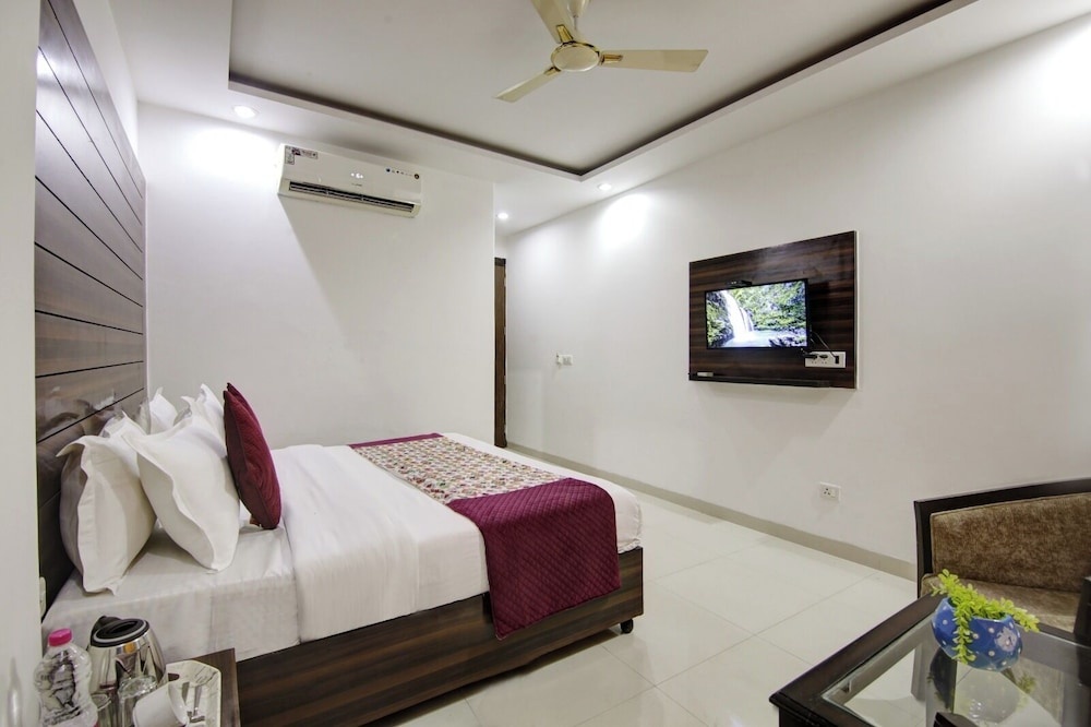 Hotel Devrana