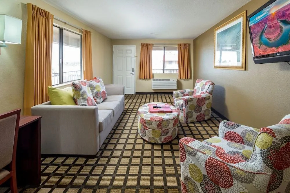 Foto - Travelers Inn - Phoenix