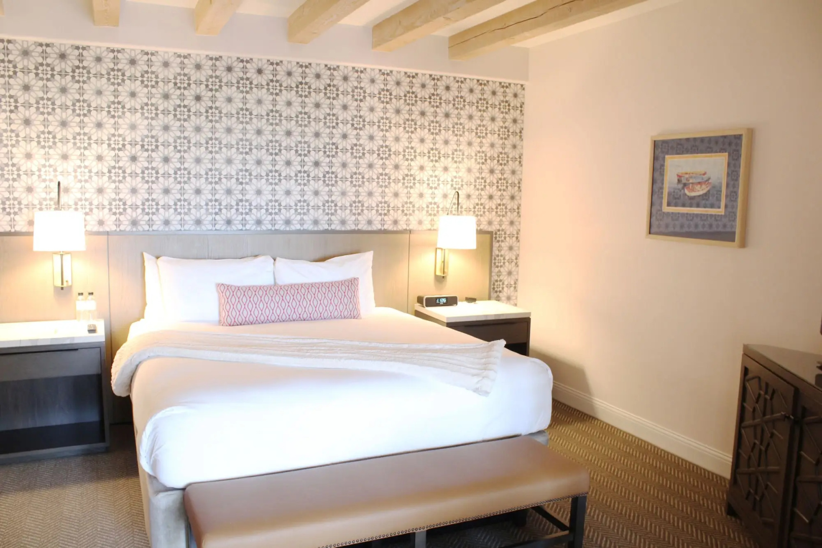 Photo - La Valencia Hotel