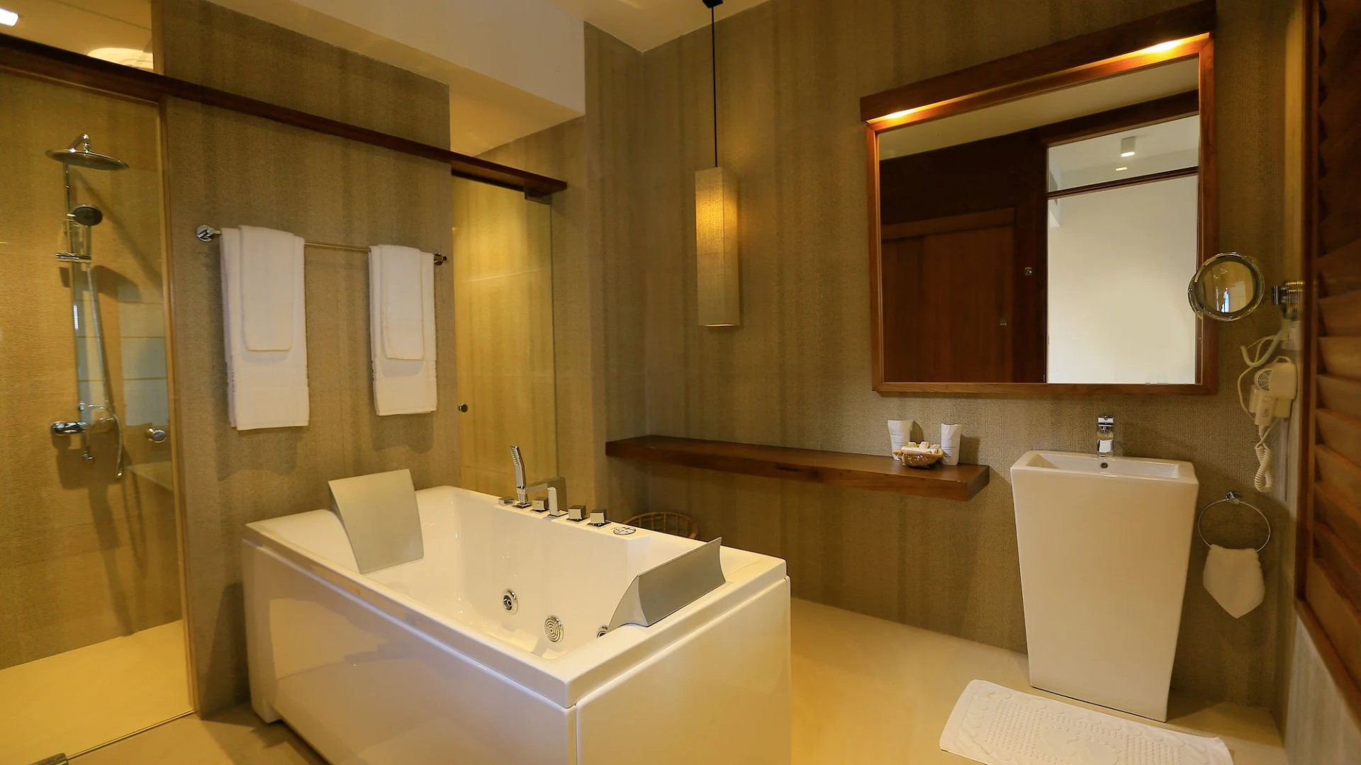 Foto - Pandanus Beach Resort & Spa