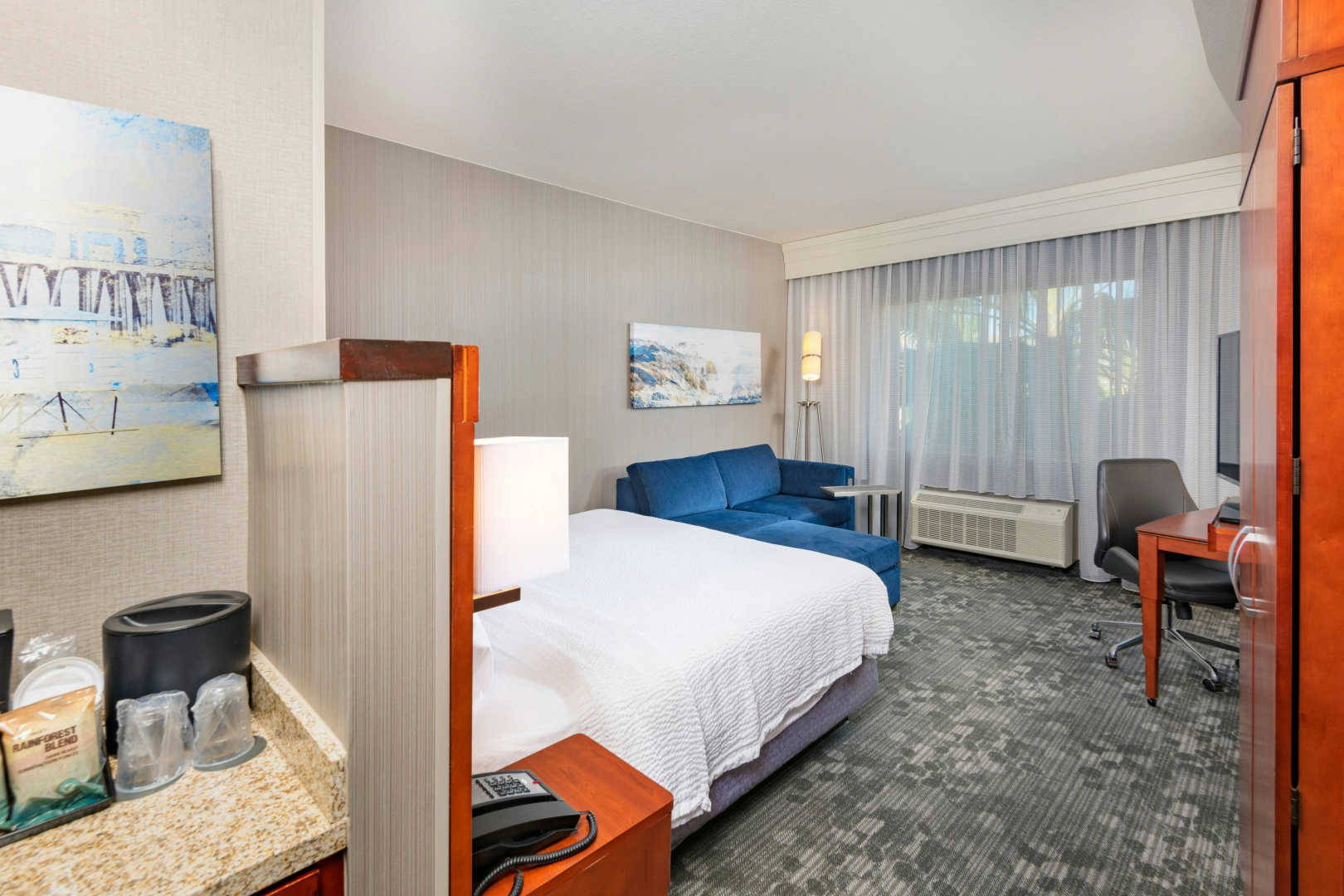 Photo - Courtyard by Marriott Santa Ana Orange County