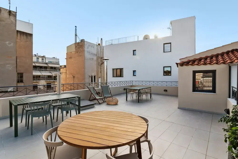 Photo - Limehome Athens Solonos City Center